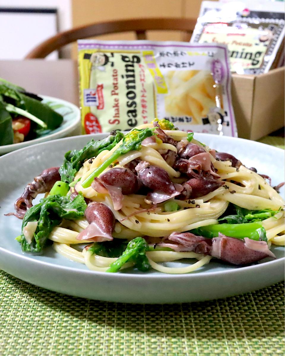 心に七つの傷の男さんの料理 菜の花とホタルイカのクリームパスタ