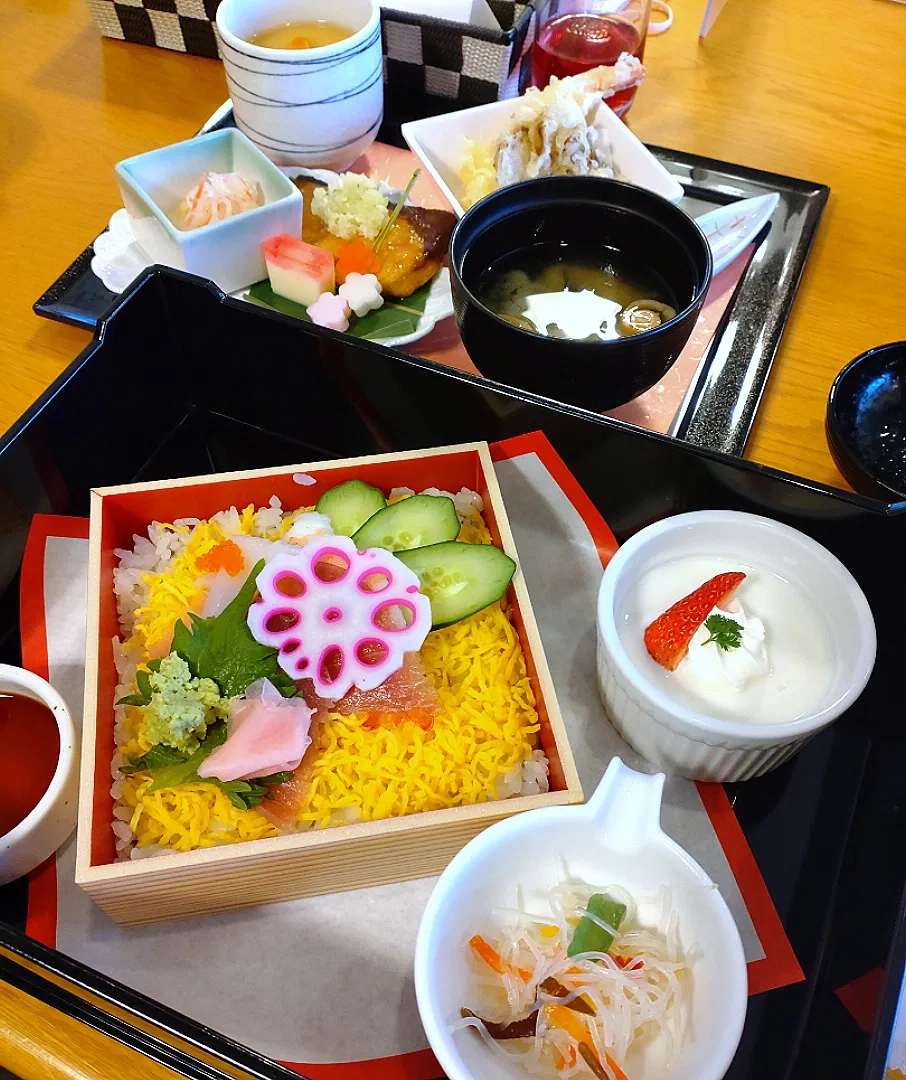 お雛様ランチ|ゆりちさん