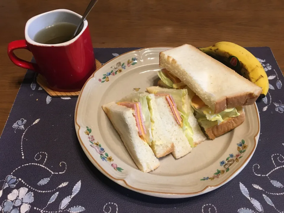 サンドイッチ(昼飯)|enarinさん