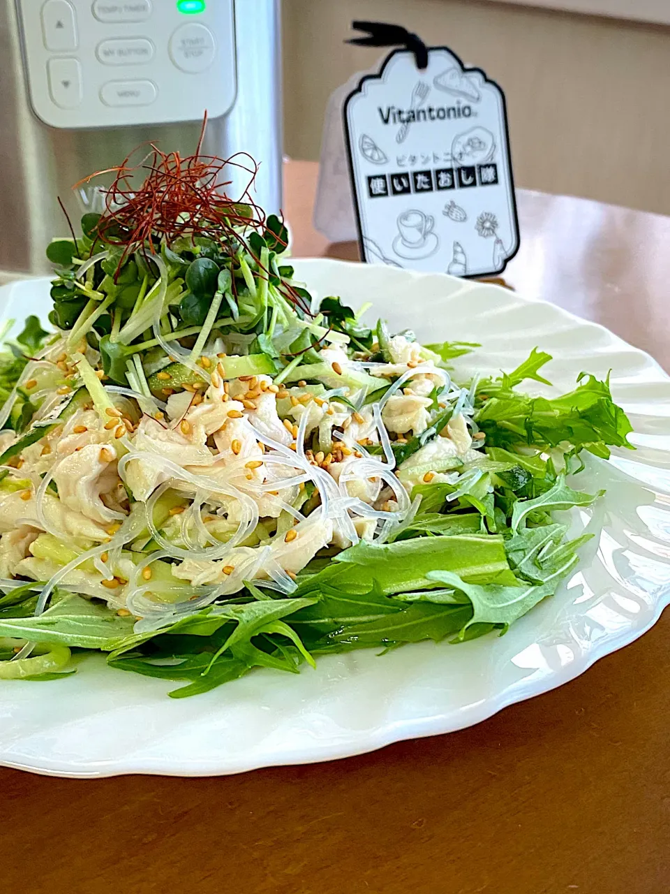 Snapdishの料理写真:しっとり〜なササミと春雨の中華サラダ🥗|Miki (^_−)−☆さん