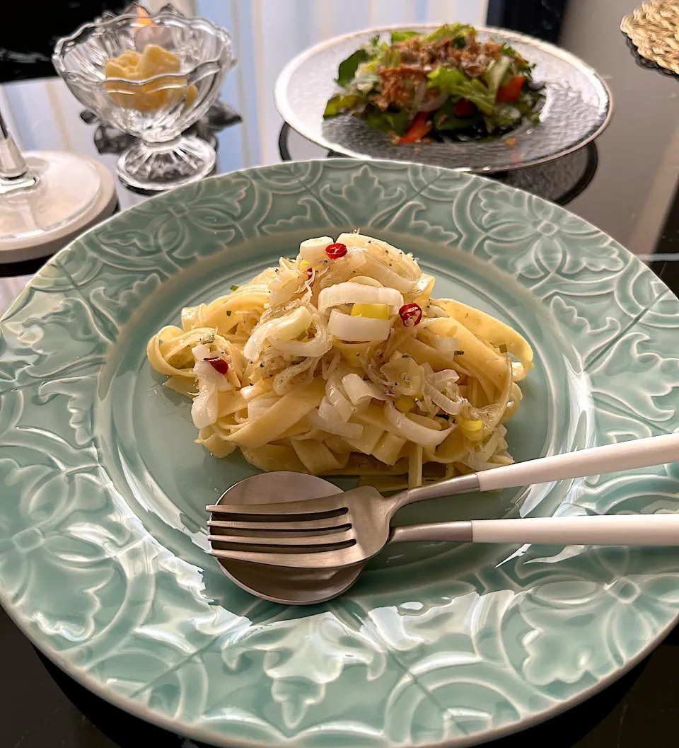 ネギとシラスのペペロンチーノ✨|ななこさん