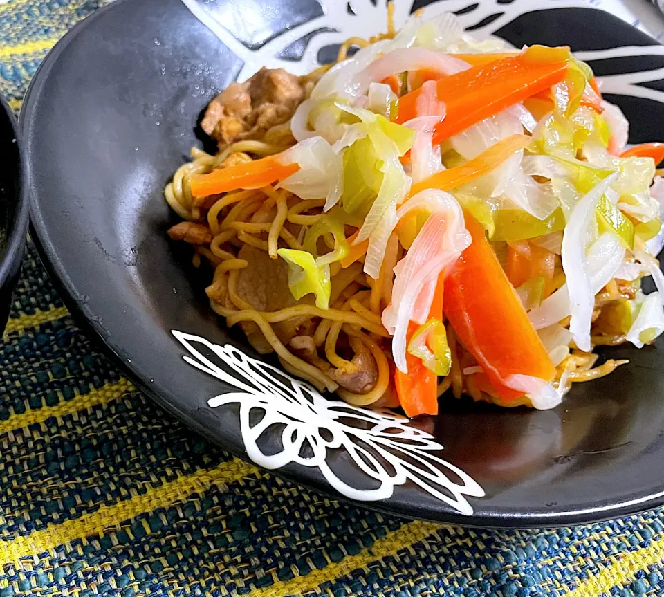 春野菜の彩り炒め焼きそば　カレー味|Ryokoさん