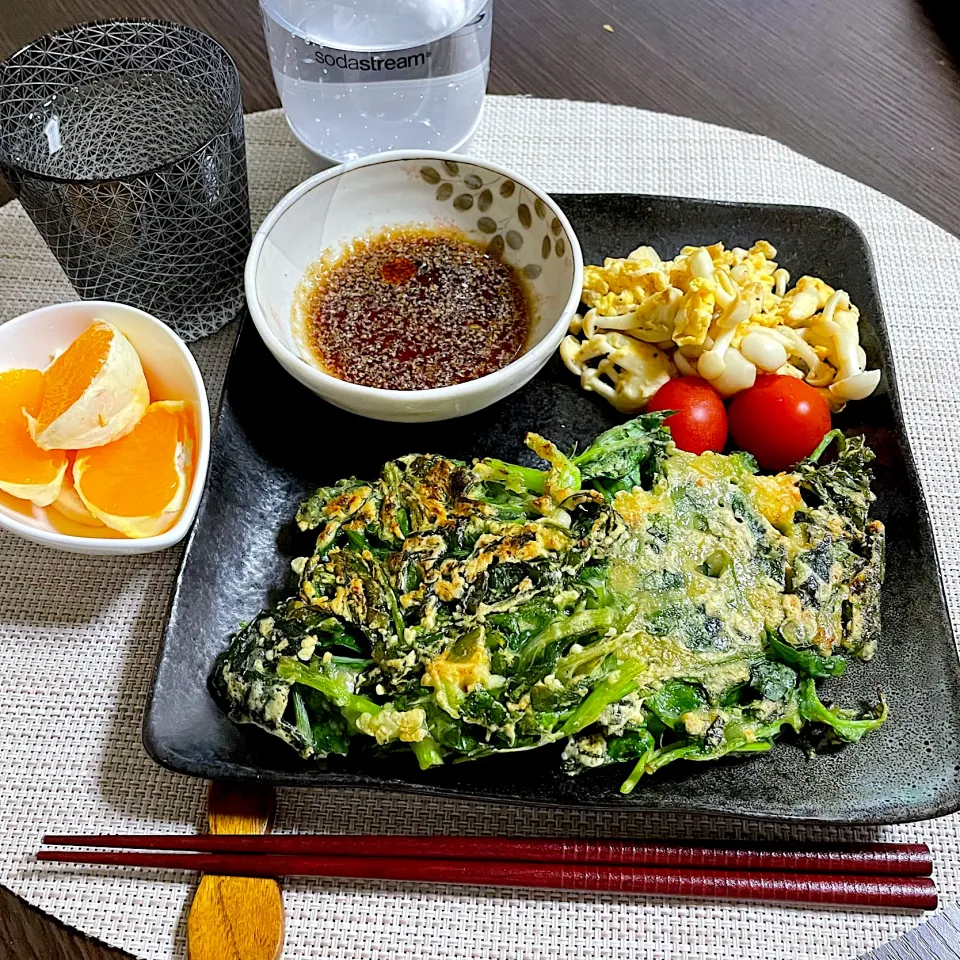 Snapdishの料理写真:3/8晩ご飯：三つ葉と海老のチヂミ|ななみんさん