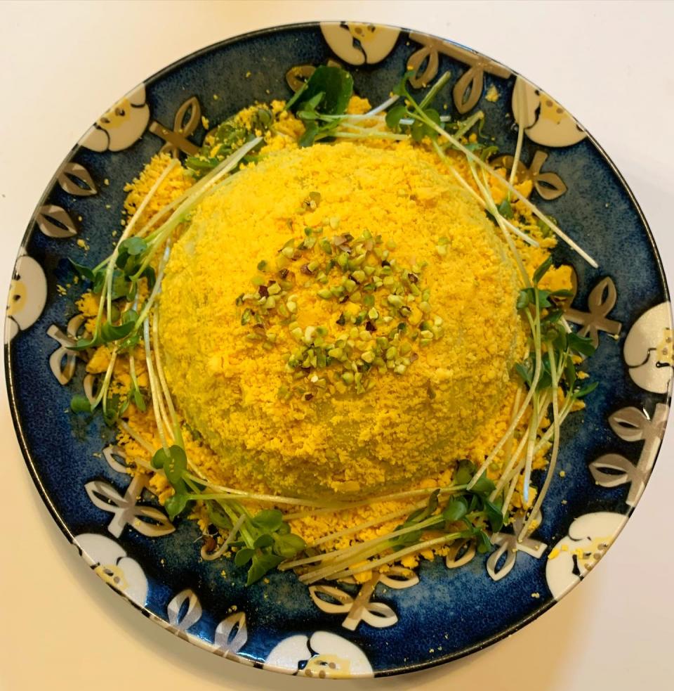 ミモザの日💛ポテトサラダ黄身かけ