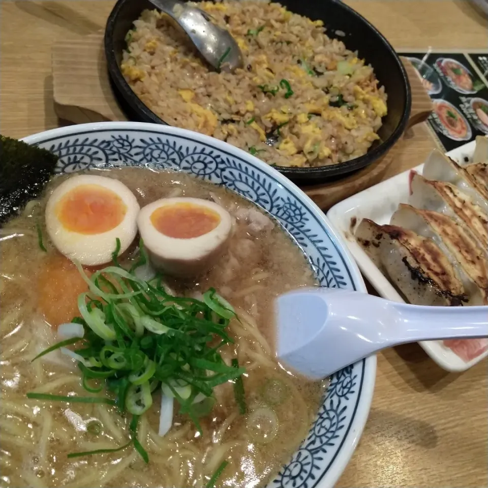 丸源ラーメン|KIAさん