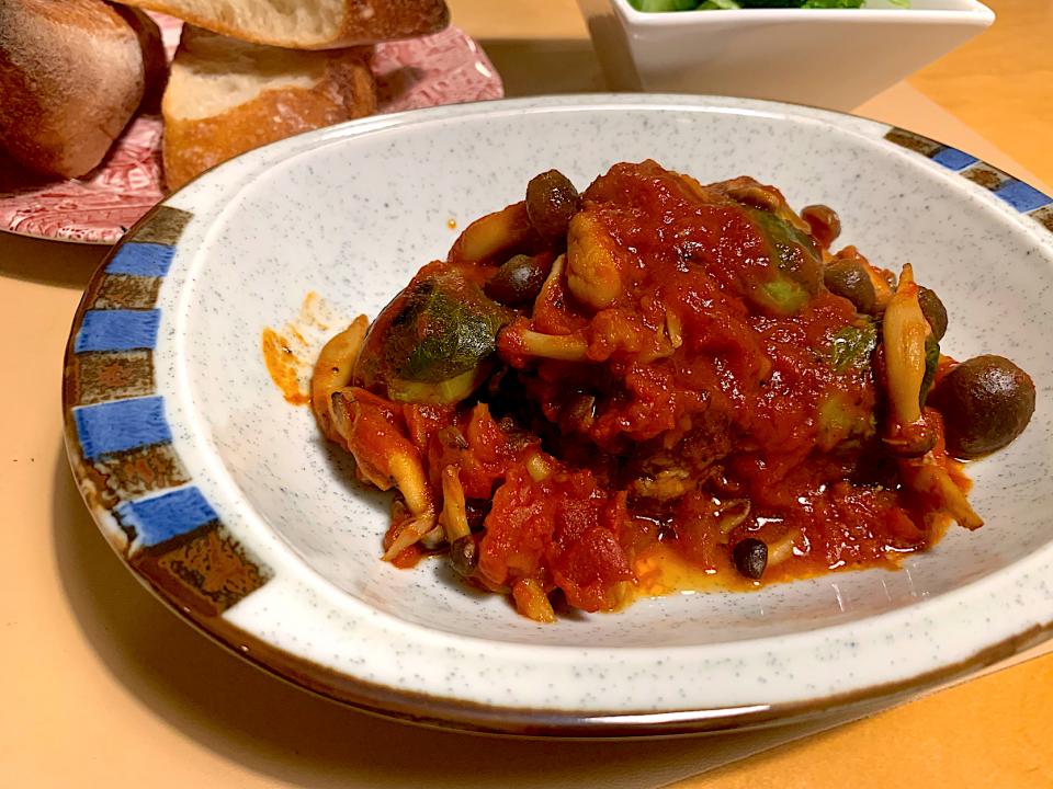 トマト煮込みハンバーグ