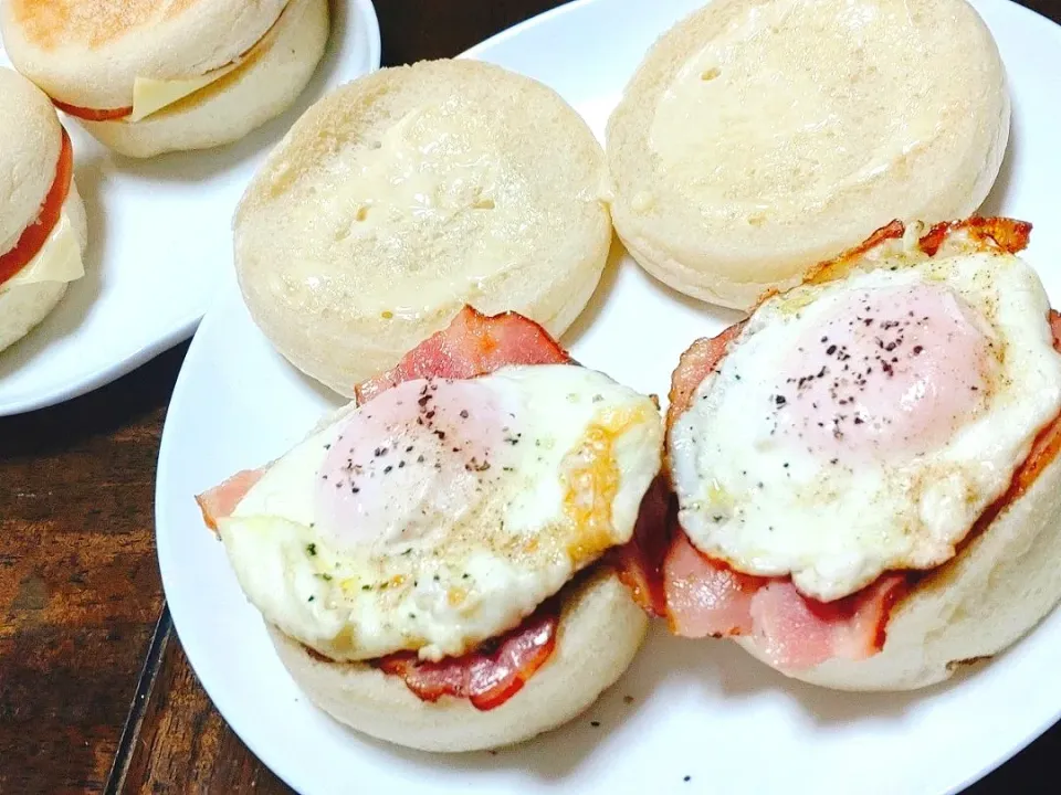 今日の朝食👍|hiroeさん