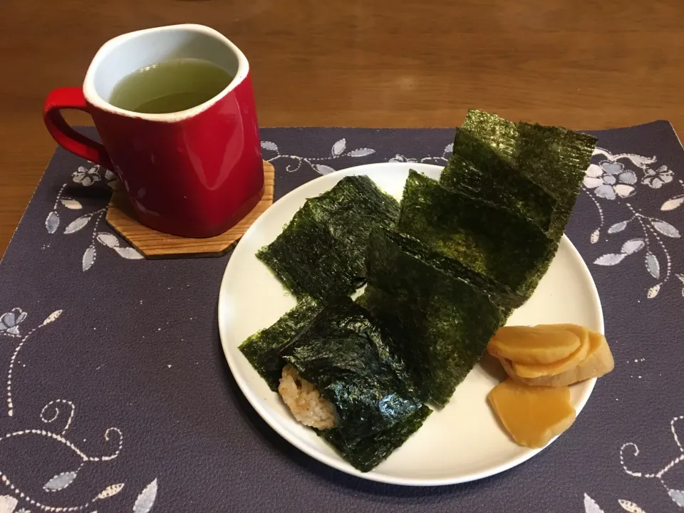 おにぎり(朝ご飯)|enarinさん