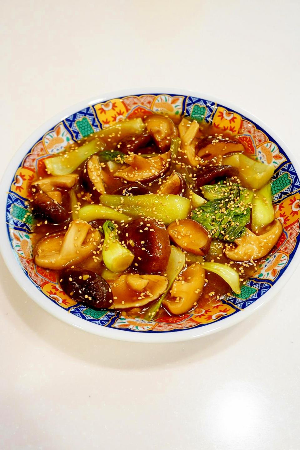 oppeke22さんの信じがたい味！シイタケとチンゲン菜のオイスター煮 #楽天レシピ