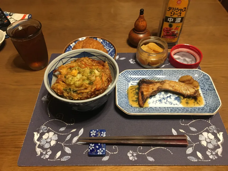 かき揚げ丼とぶり照り(夕飯)|enarinさん