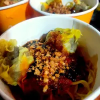 fried noodles w/2pcs beef siomai|Leileiさん