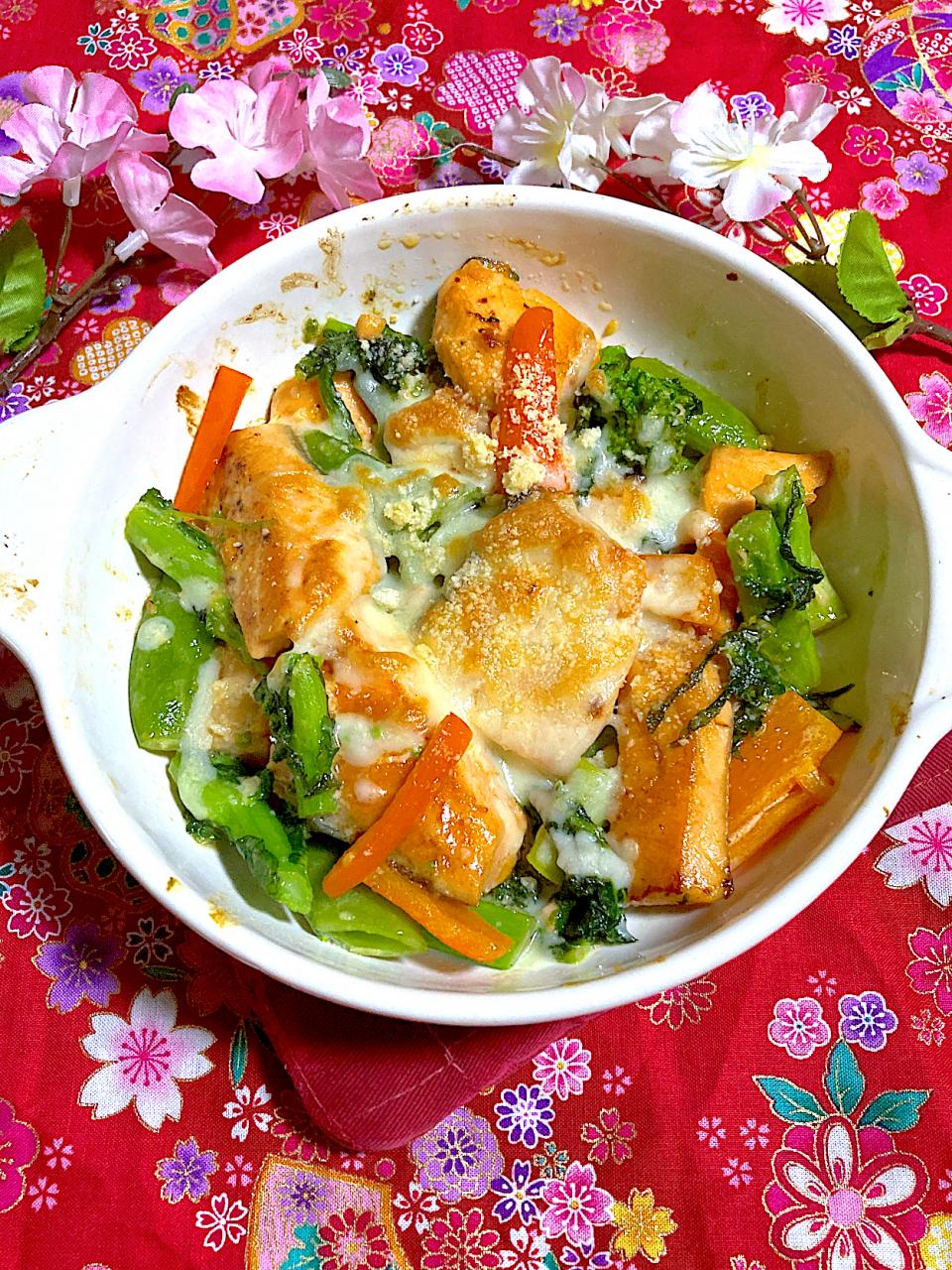 春野菜と鮭🐟の味噌マヨチーズ焼き🧀