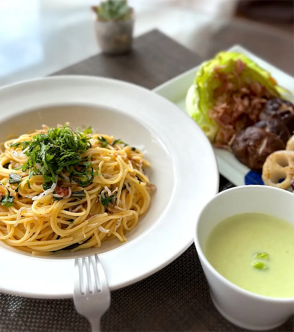 Snapdishの料理写真:パスタランチ🍝|ともえ☆さん