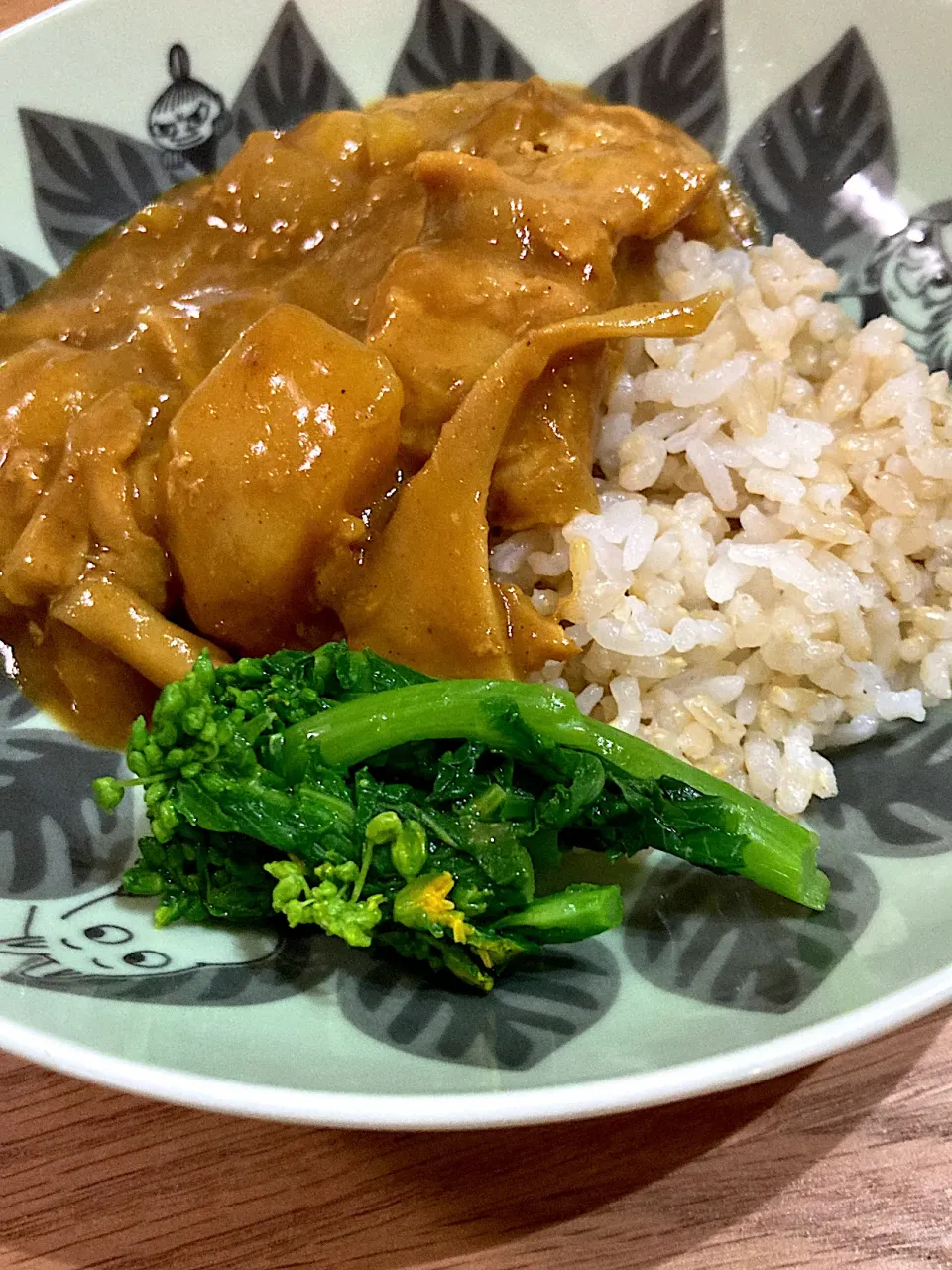 カレーと菜の花の漬物|海山つぶさん