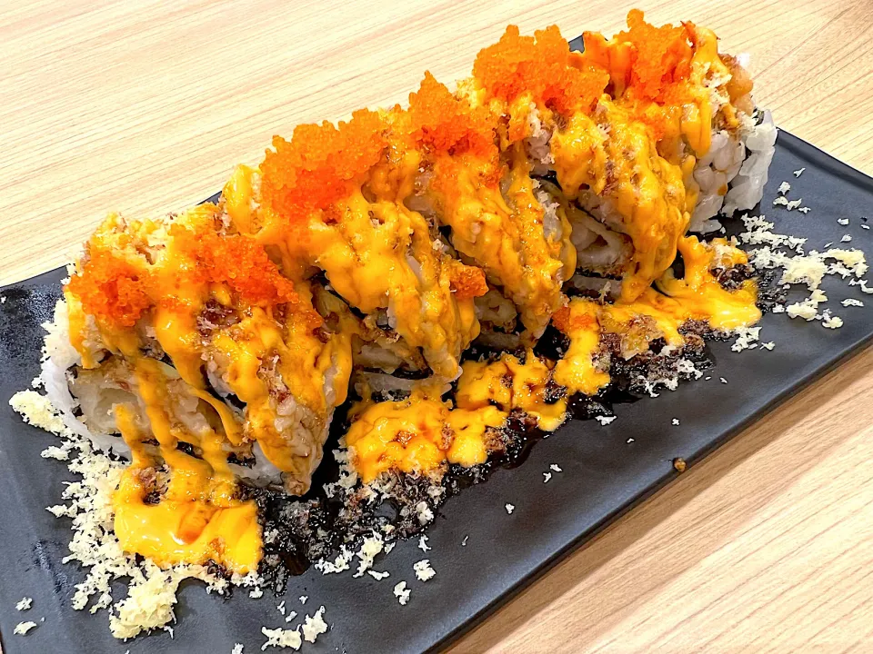 Tempura Salmon Roll|Kararak & Foodsさん