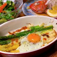 アスパラガスと卵のオーブン焼き