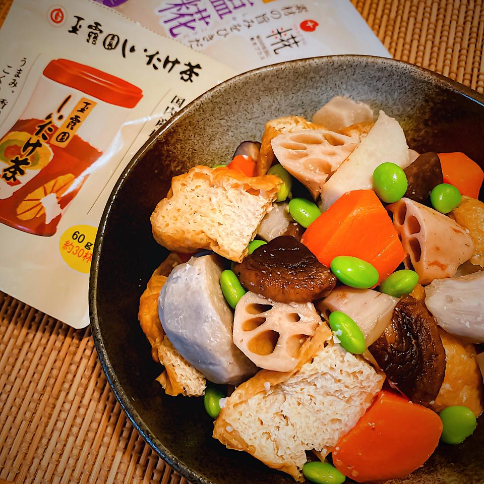 しいたけ茶で🍵栃尾揚げと海老芋の精進煮