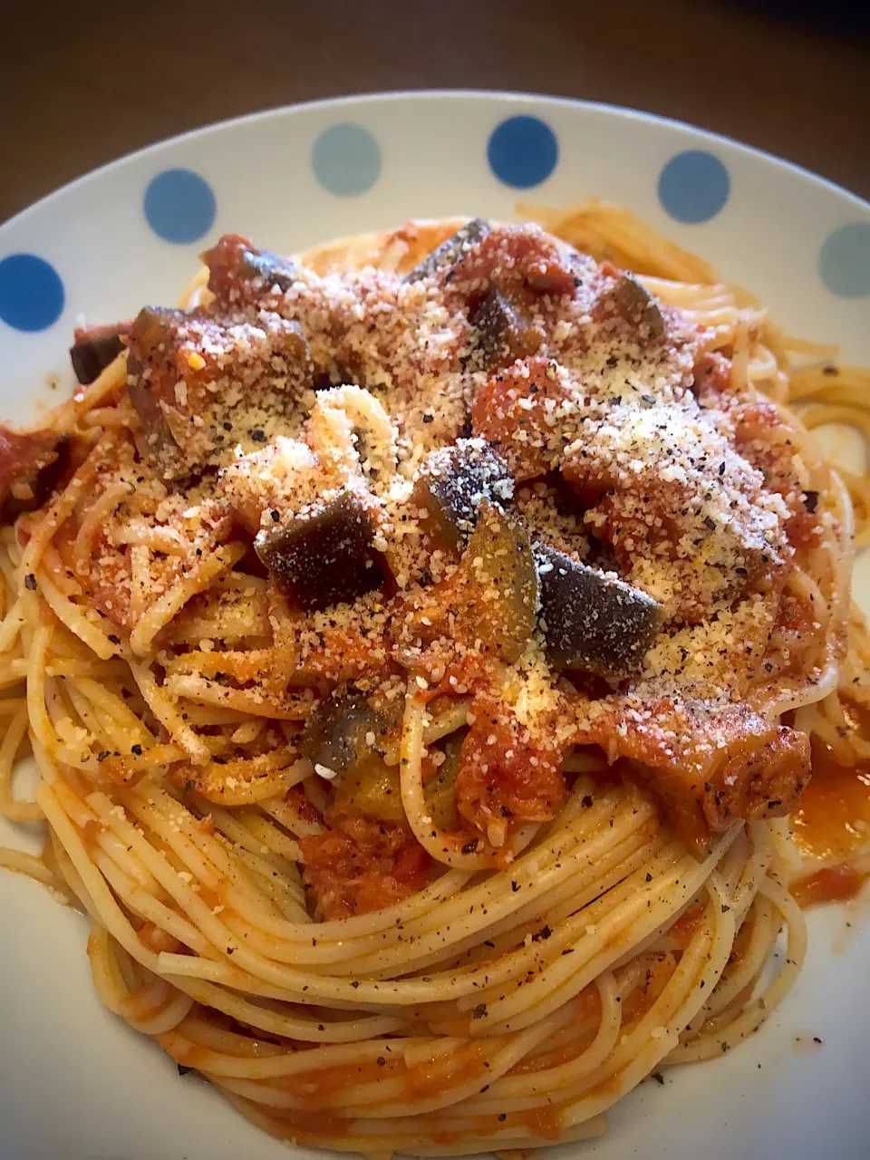 今日のお昼ご飯、茄子とツナのトマトソーススパゲティ|masaさん