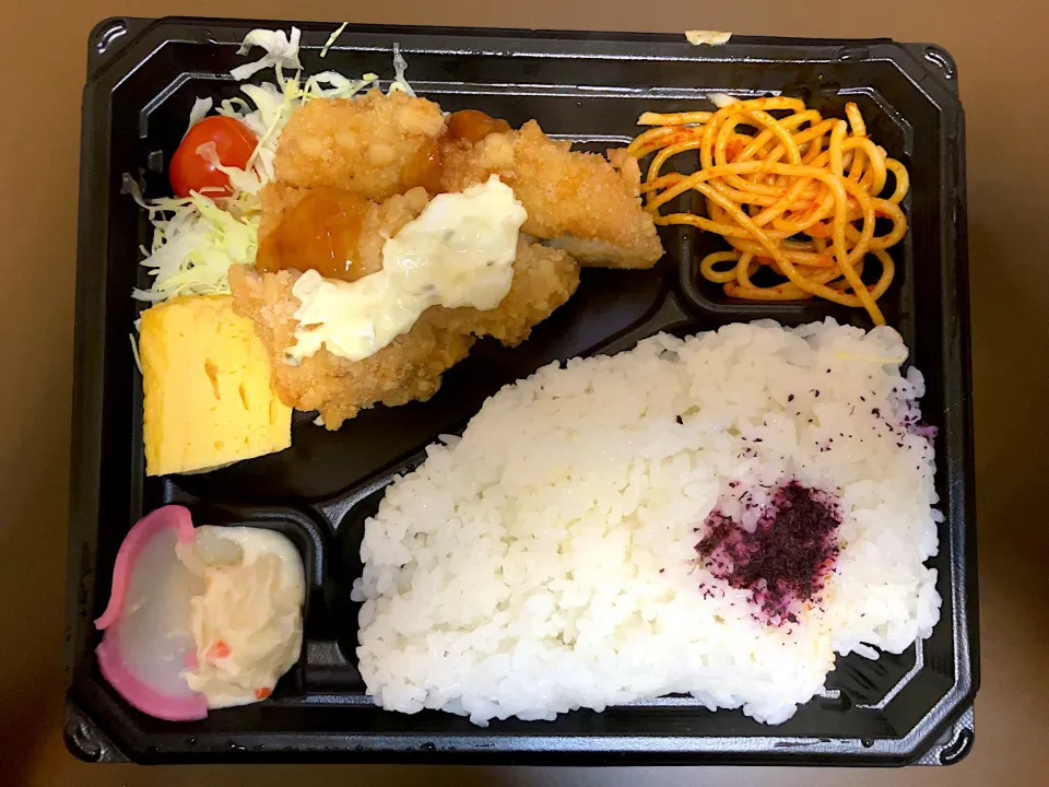 P チキン南蛮弁当|ばーさんさん