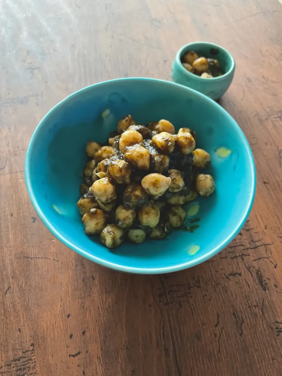 Snapdishの料理写真:海苔豆　ひよこ豆と海苔の麹佃煮で|sonokoさん