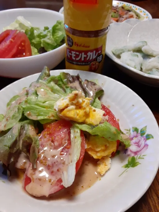 おかちさんの料理 キャベツと炒り卵のカレーマヨサラダ☘️|macchinaさん