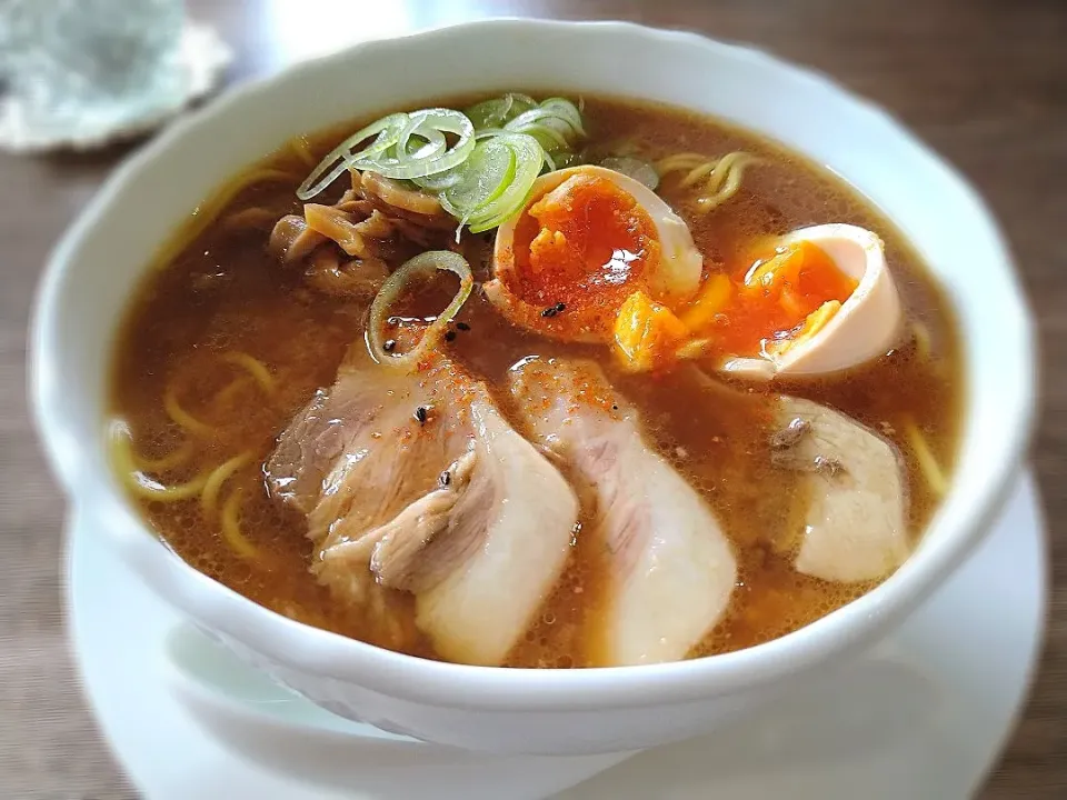 味噌ラーメン|古尾谷りかこさん