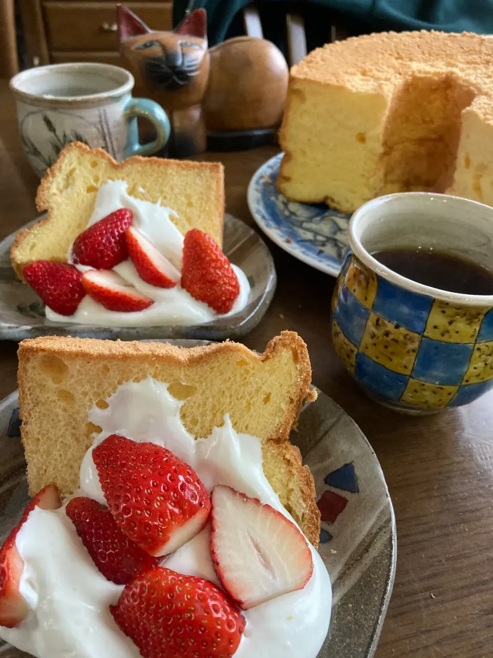 Snapdishの料理写真:シフォンケーキ🍓|洋子さん