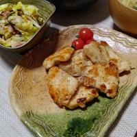 山本ゆりさんレシピ　
だし塩チキン
キャベツとツナ鰹節の塩昆布ナムル
切り干し大根
納豆　
味噌汁
