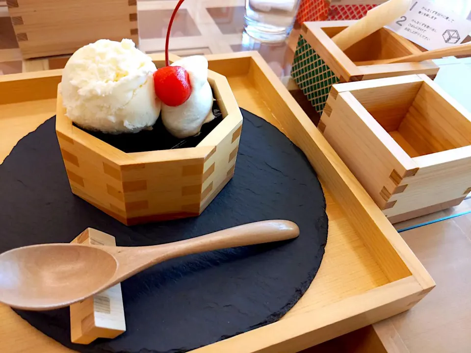 Snapdishの料理写真:岐阜県大垣市の枡cafeさんのデザート😋|アライさんさん