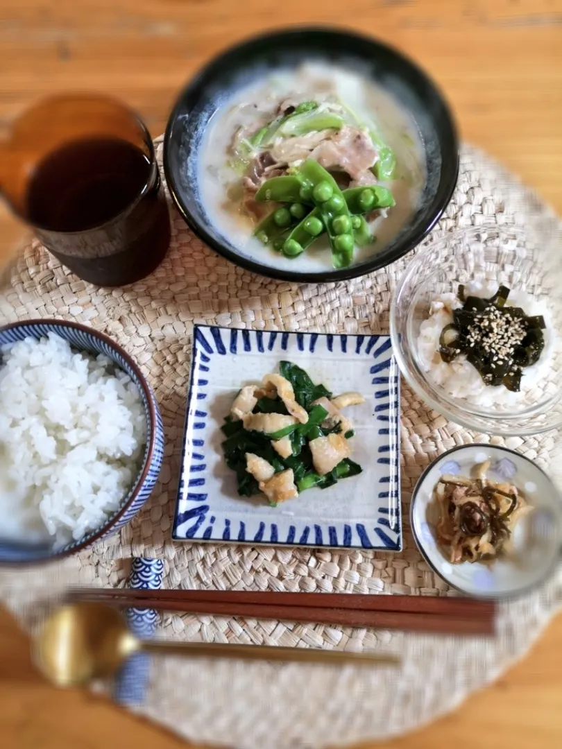 Snapdishの料理写真:ｱﾙﾓﾝﾃﾞの夕飯🌃🍴|みきやんさん