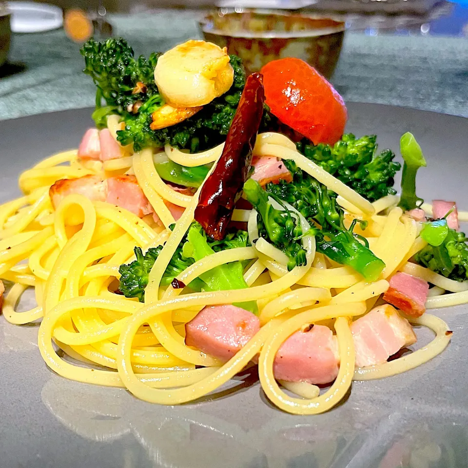 ブロッコリー🥦ベーコン🥓のペペロンチーノ🌶|kichiseさん