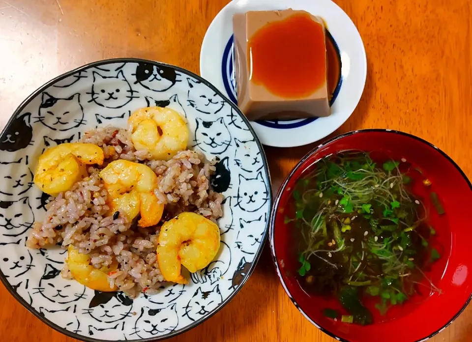 2023 0301　海老のバジル炒飯　ブロッコリースプラウトのもずくスープ　くるみ豆腐|いもこ。さん