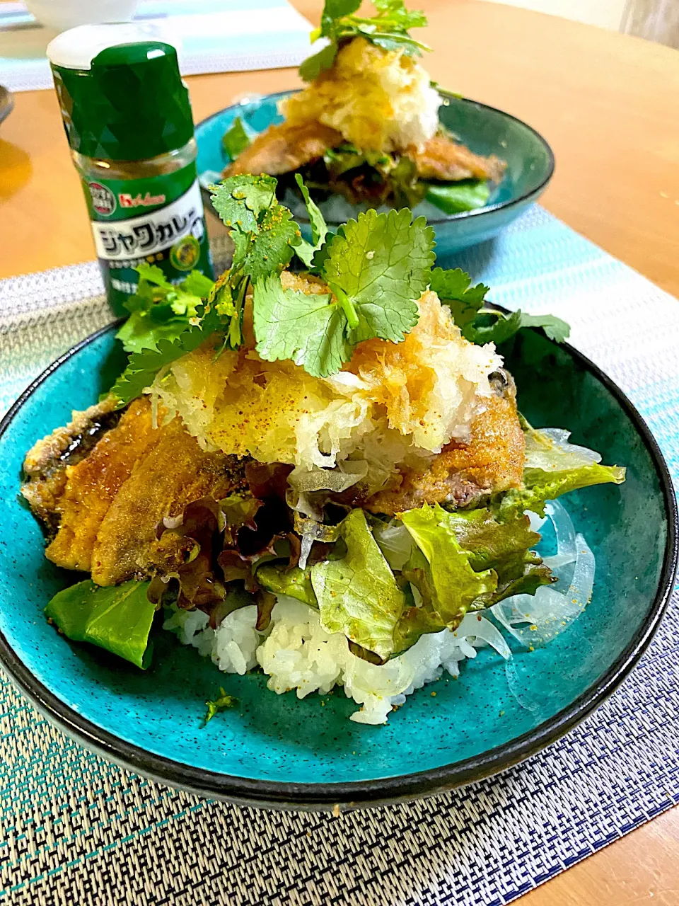 いわし🐟のおろしサラダ丼|ぽっちさん