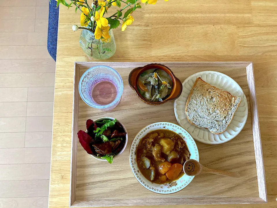 旦那さんリクエスト夕飯のカレーうどん用♡大豆のお肉カレーをランチで味見😋|さくたえさん