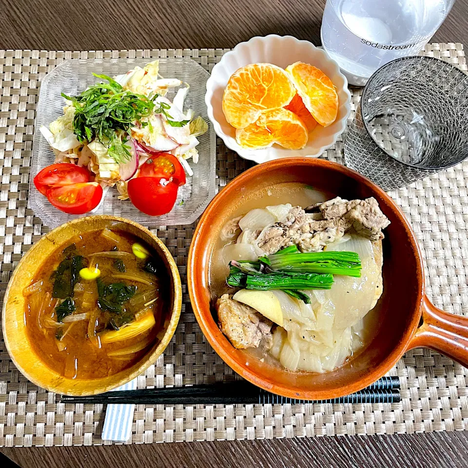 Snapdishの料理写真:3/15晩ご飯：スペアリブのジンジャーエール煮|ななみんさん