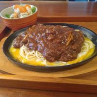 鉄板卵乗せインディアンスパゲッティー