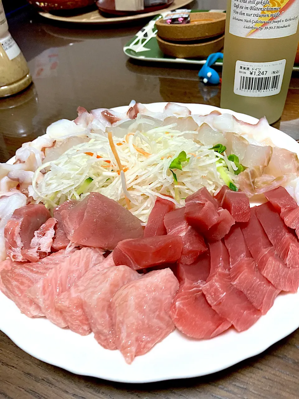 Snapdishの料理写真:簡単豪華なお刺身|コマツ菜さん