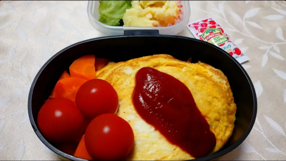 3/16のお弁当🍱
オムライス弁当🍳|卯月さん