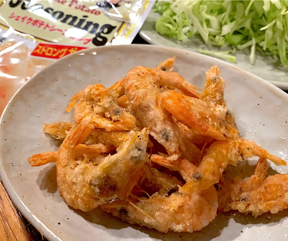 赤車海老の唐揚げ🦐『ストロングガーリック』|いちごさん