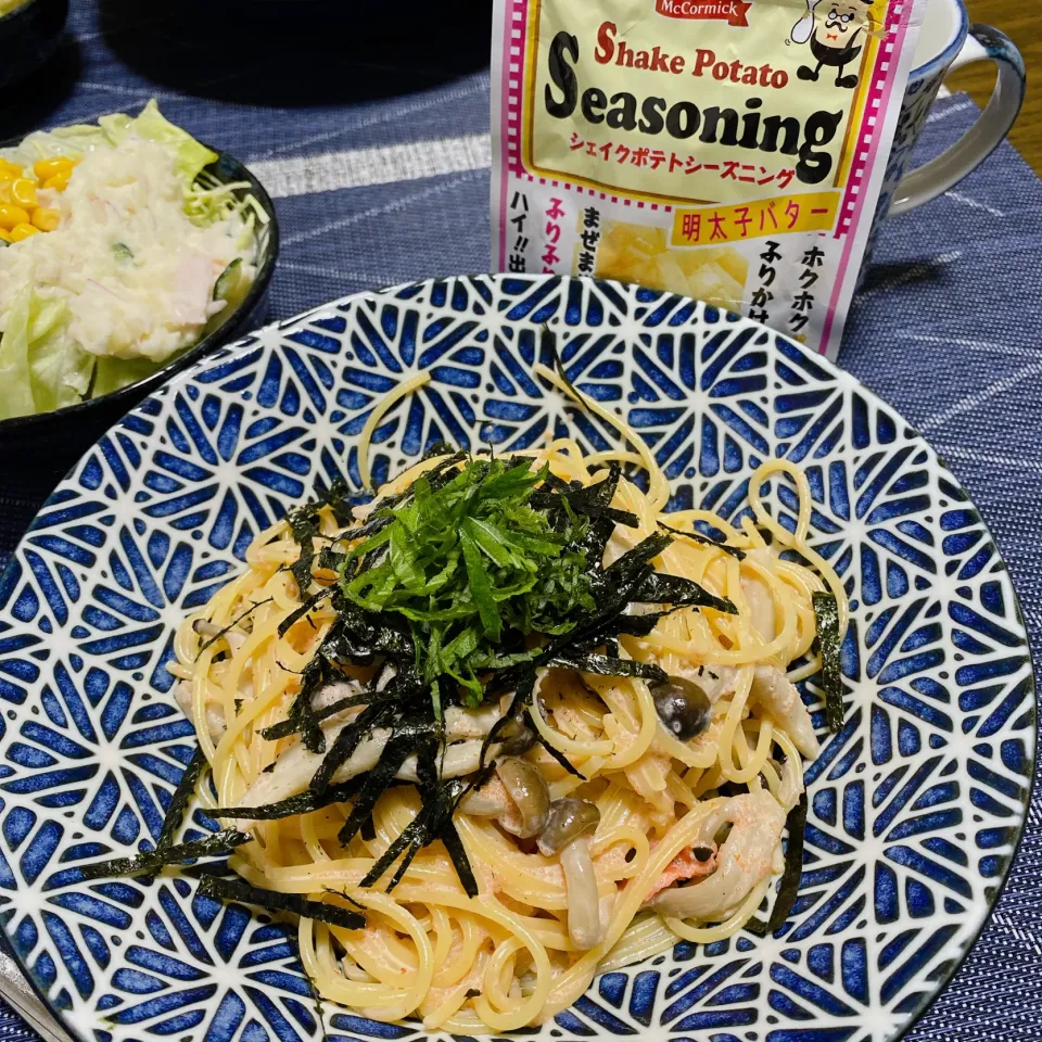 Snapdishの料理写真:明太子スパゲッティ🍝|naoさん