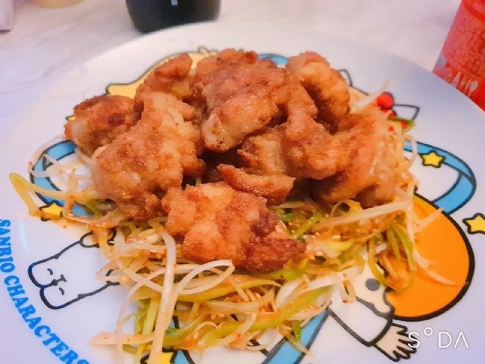 Snapdishの料理写真:日本の唐揚げ🇯🇵|ゆみママ  「YUMIchan」さん