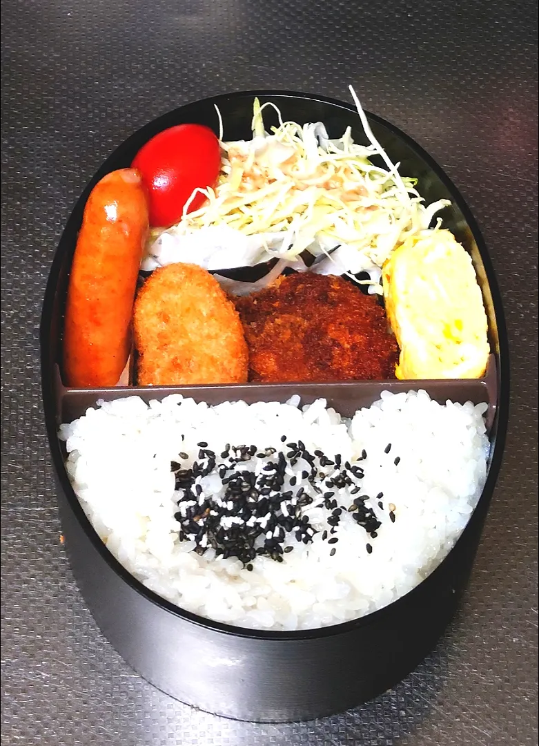 Snapdishの料理写真:ミックスフライ弁当|黒川克博さん