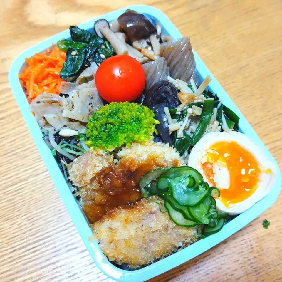 ひれかつ弁当🍱|ぽんしきさん