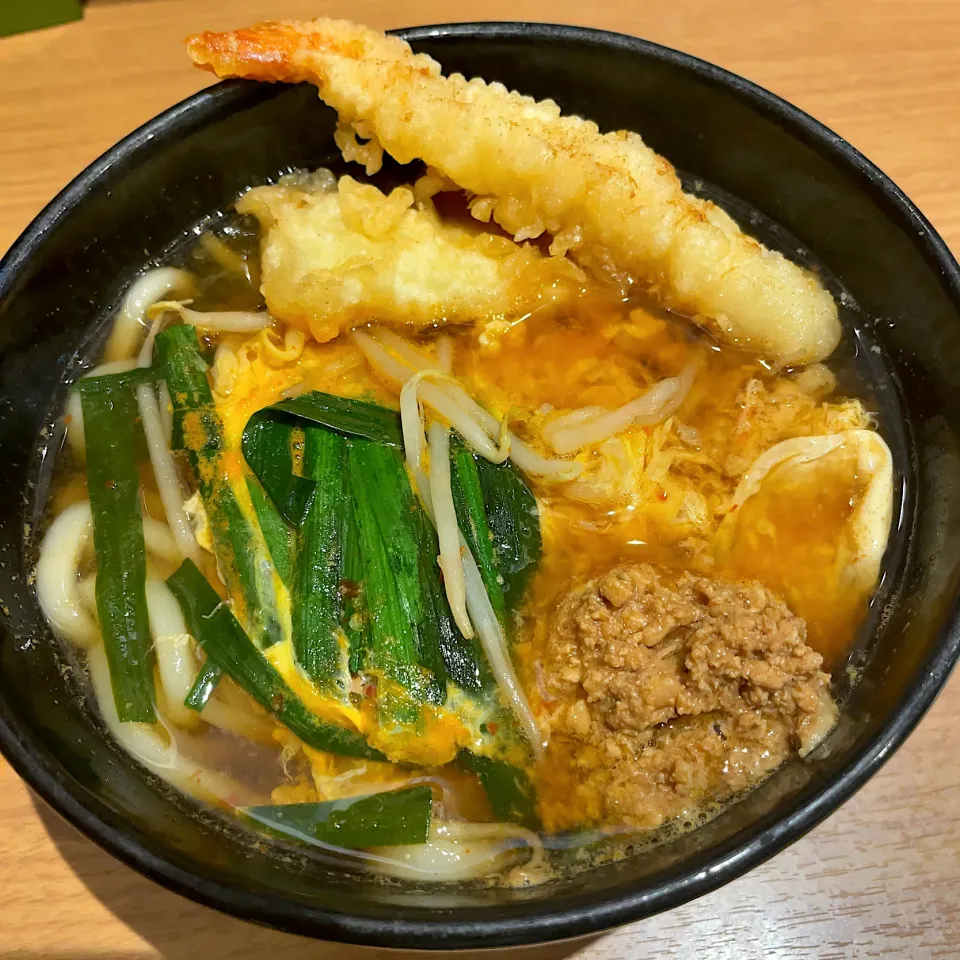 Snapdishの料理写真:海鮮旨辛うどん|T. Wonderさん