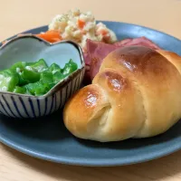 朝ごはん🥐🍴|ちゃっちゃんさん