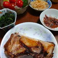ぶりカマ
ホタルイカ刺身
もやしナムル
ほうれん草胡麻和え
サラダ