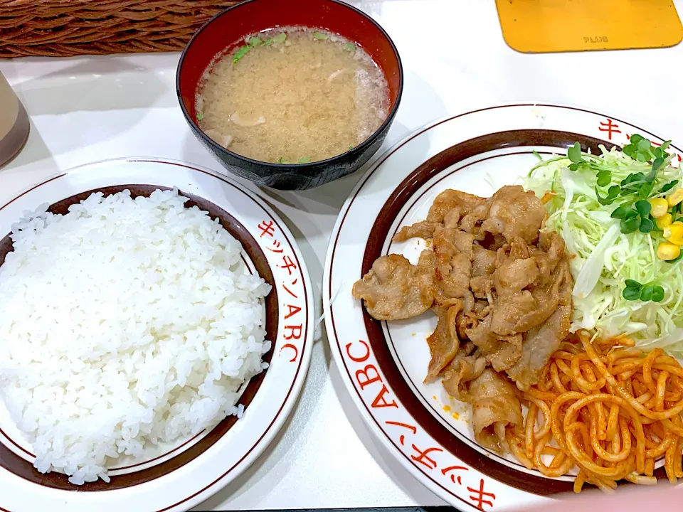 ポーク焼肉定食@キッチンABC|yumyum😋さん