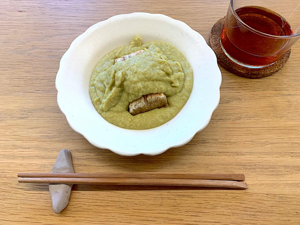 玄米胡桃餅と沁園（しんゆあん）の日月澤（リーユエタン）紅茶　@ムジナの庭　武蔵小金井　オープンアトリエ