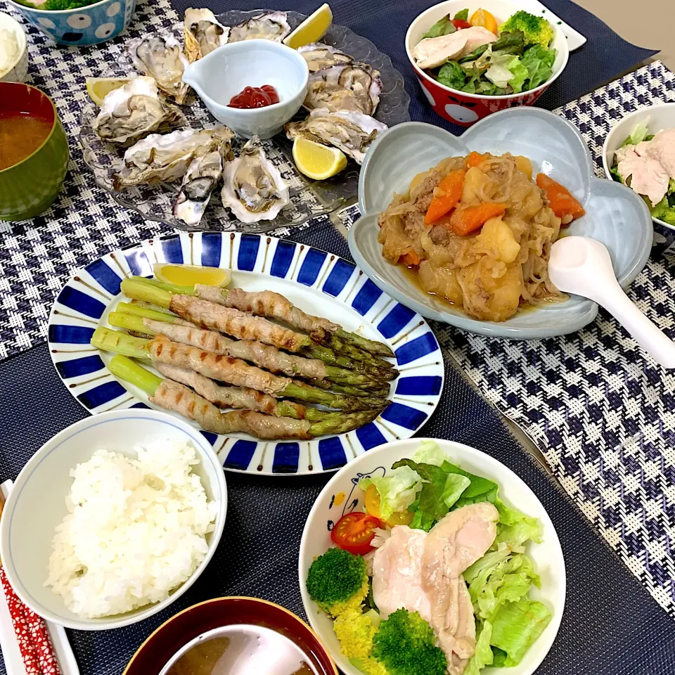 Snapdishの料理写真:生牡蠣・肉じゃが・アスパラ肉巻き・鶏ハムサラダ|kekekeさん