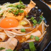 【3月の限定】
らーめん専門Chu - Ru - Ri  
ちゅるり 十条本店
ピリ辛スタミナあんかけらーめん
 (中太麺を選択、1,100円)
＋ 卵黄 (有りor 無し選択、無料)
＋ メンマ (Twitterフォロワー無料)
＋ 漬物 (卓上、無料、食べ放題)
＋ ミニアイスコーヒー (無料)
@十条7分
(赤羽から徒歩30分)
23062 (63,759)  
